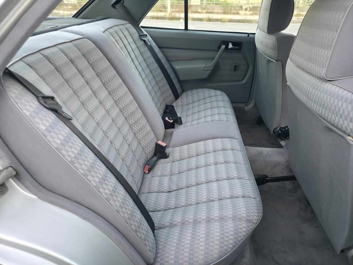 mercedes-benz-190-d-2-5-1991-diesel-2497cc