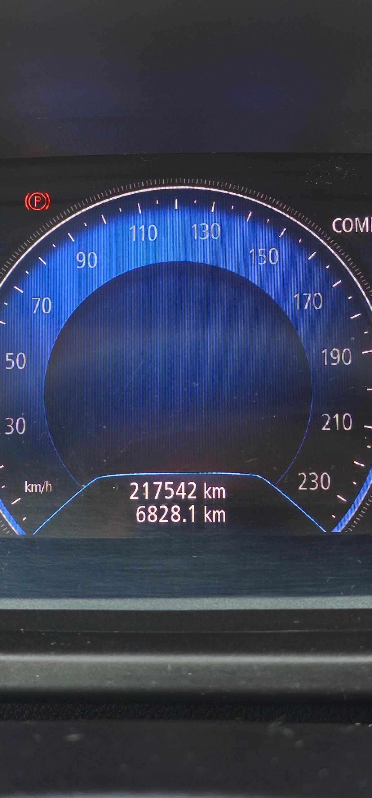 renault-scenic-1-7-blue-dci-2019-diesel-1749cc