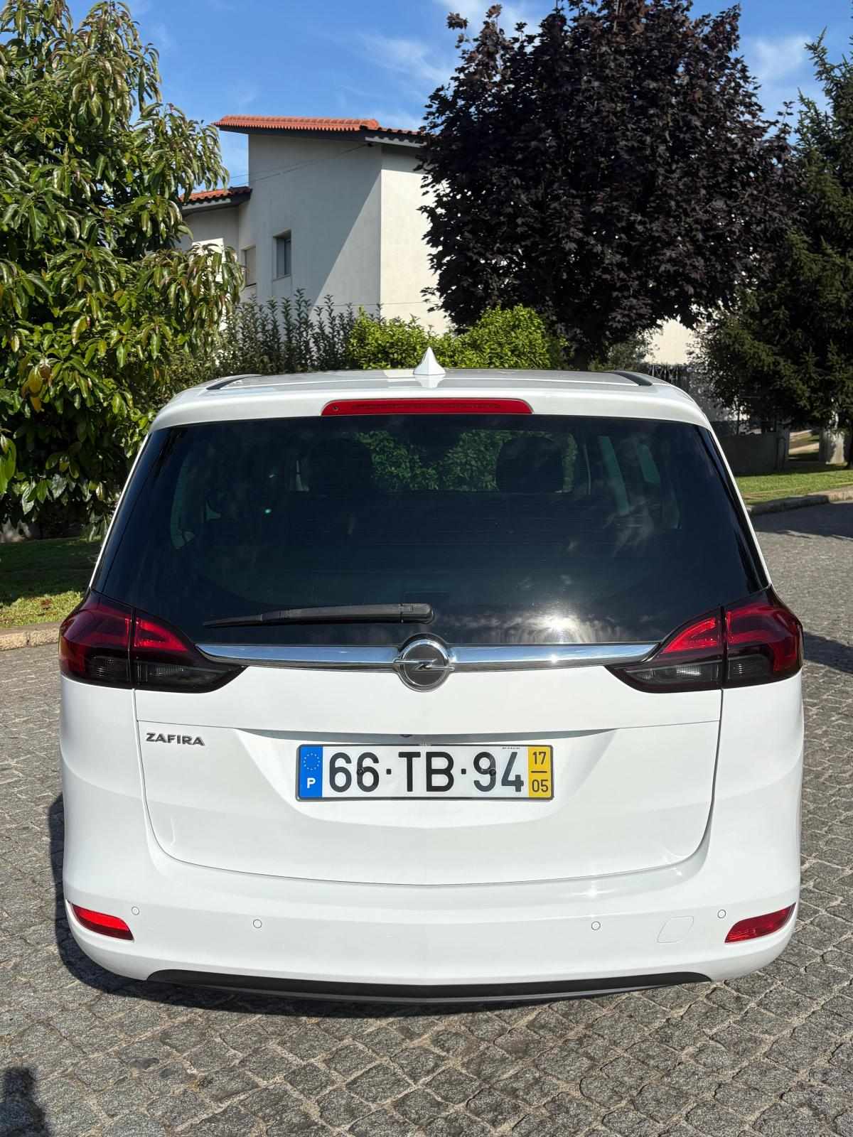 opel-zafira-1-6-cdti-2017-diesel-1598cc