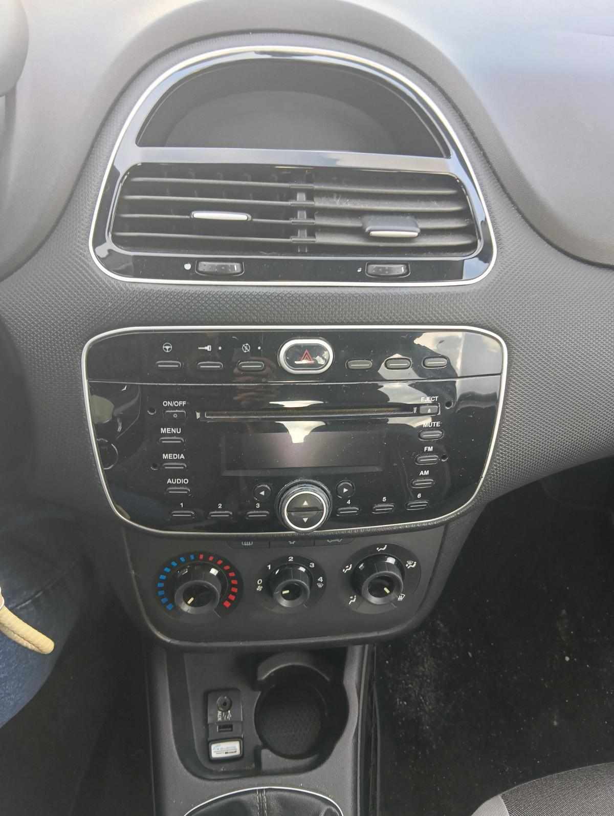 fiat-punto-1-3-multijet-1-2-2012-diesel-1248cc