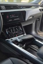 audi-e-tron-55-quattro-2022-eletrico