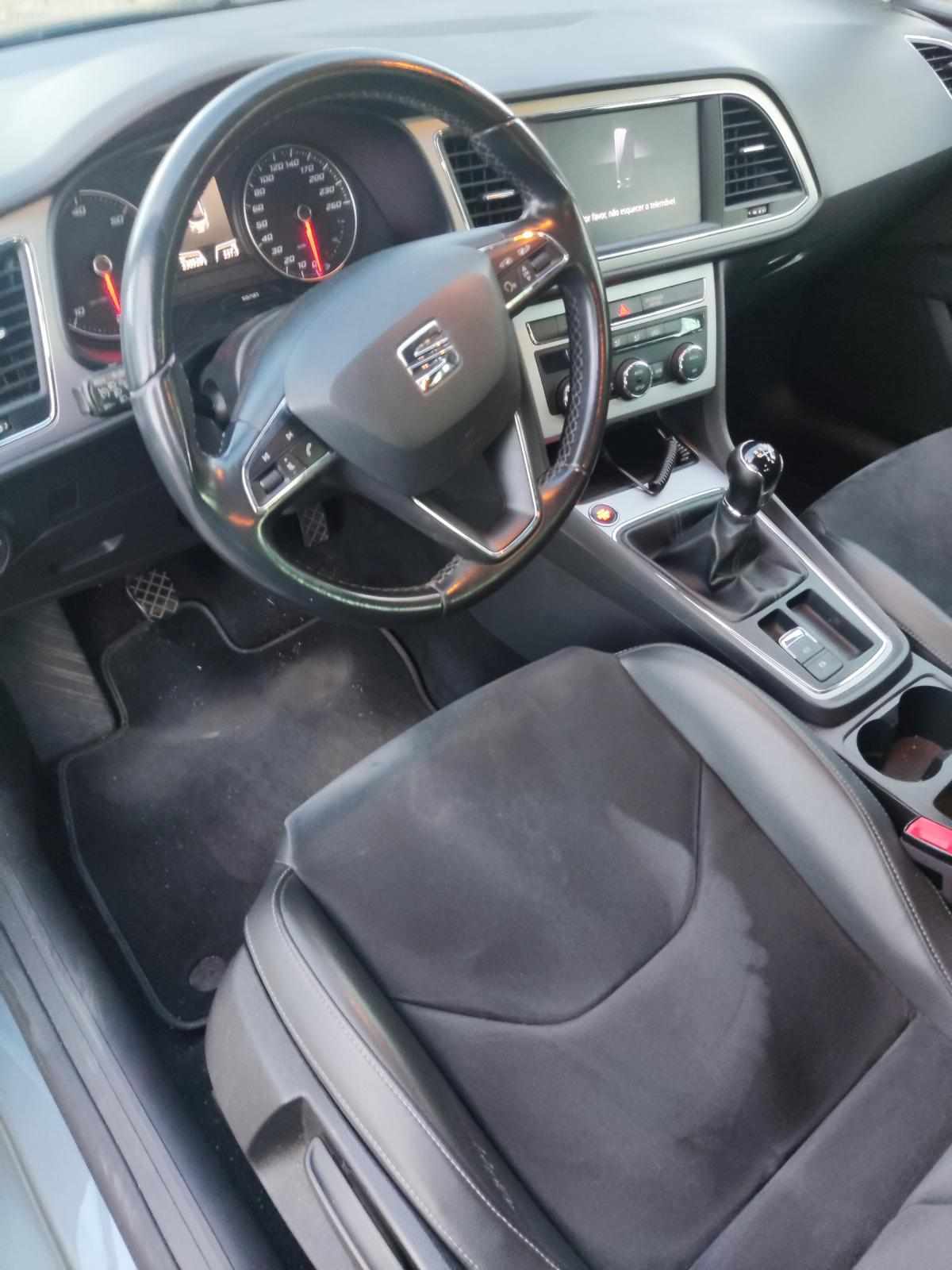 seat-leon-1-6-tdi-2017-diesel-1598cc