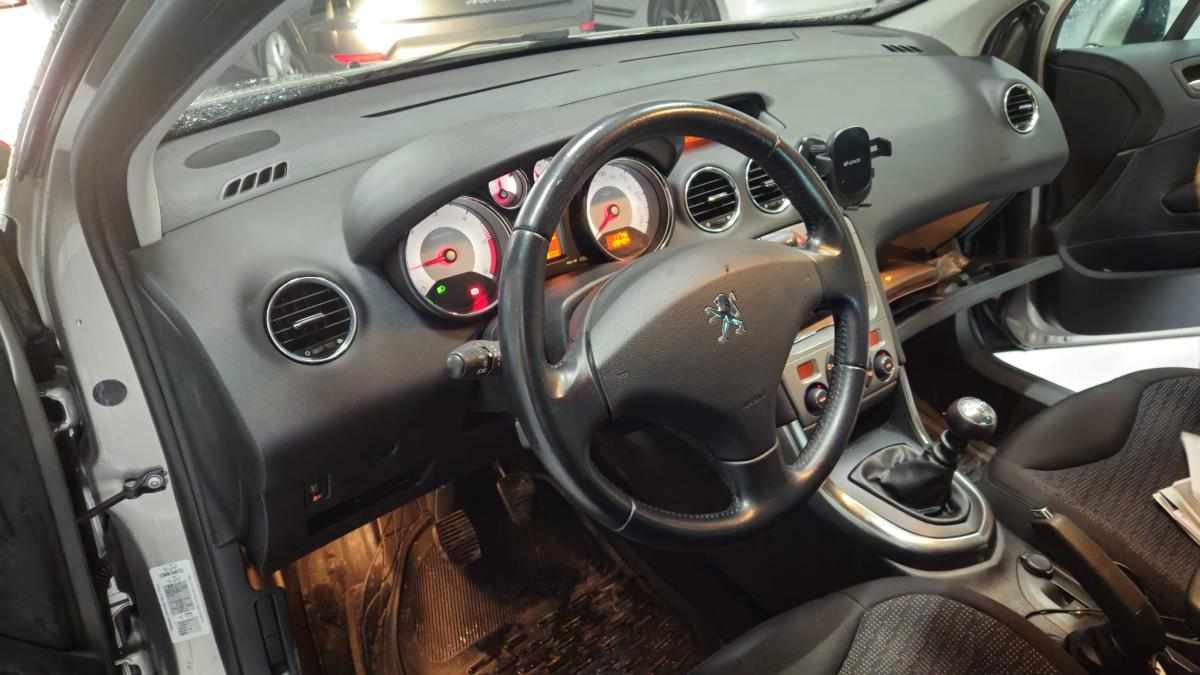 peugeot-308-1-6-hdi-fap-2010-diesel-1560cc