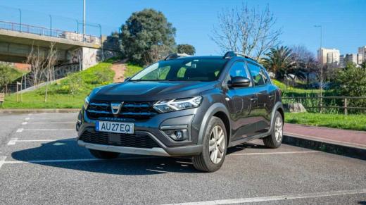 dacia-sandero-1-0-tce-2022-gasolina-999cc