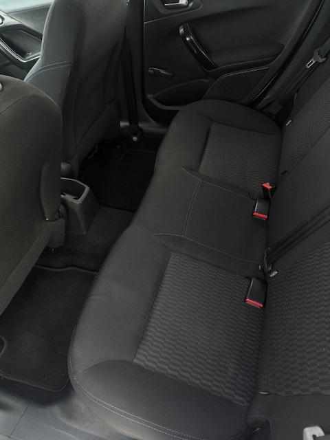 peugeot-208-1-2-vti-2018-gasolina-1199cc