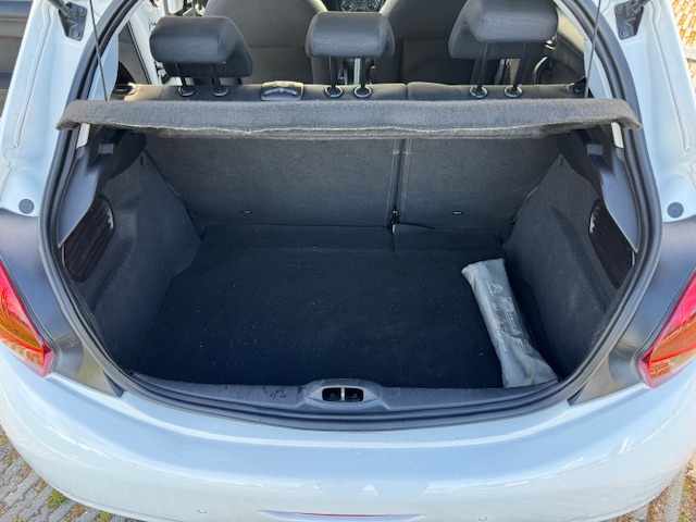 peugeot-208-1-2-vti-2018-gasolina-1199cc