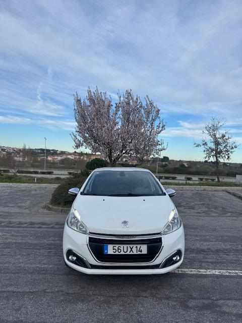 peugeot-208-1-2-vti-2018-gasolina-1199cc