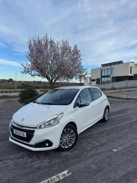 peugeot-208-1-2-vti-2018-gasolina-1199cc