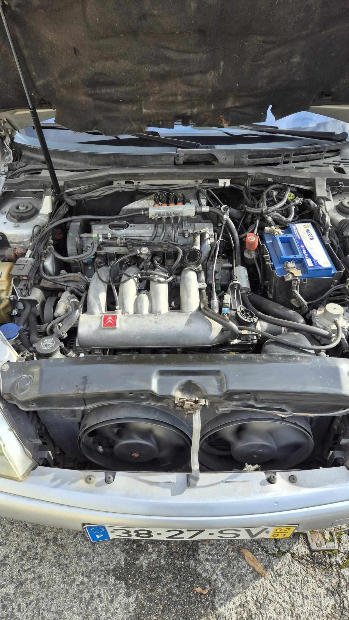 citroen-xsara-2-0-vts-2001-gasolina-1998cc