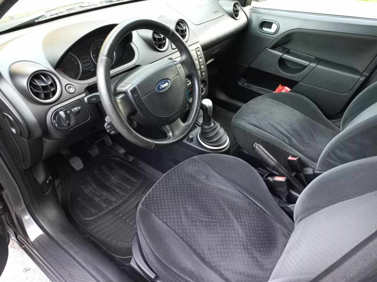 ford-fiesta-1-2-75cv-2004-gasolina-1242cc