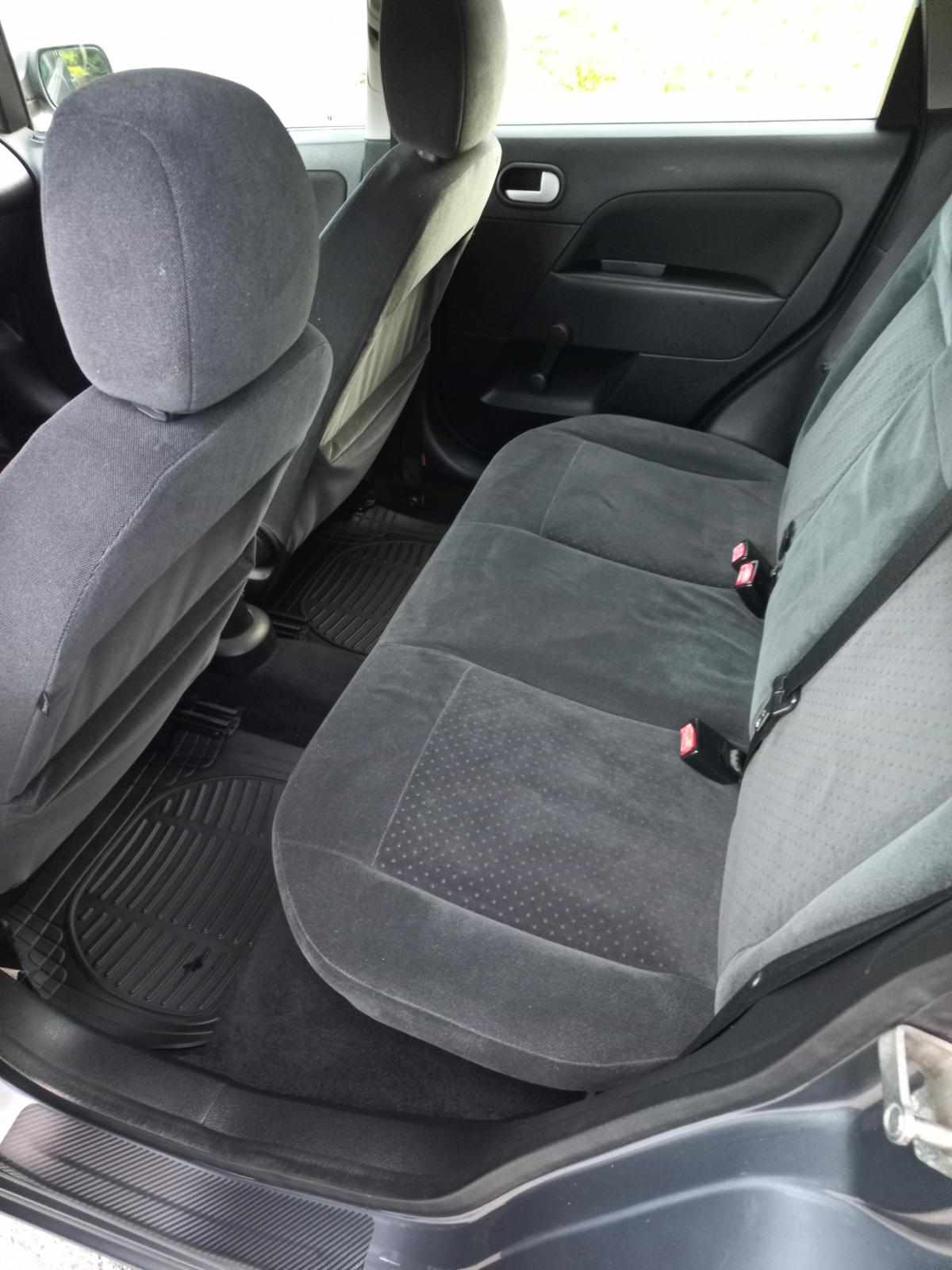 ford-fiesta-1-2-75cv-2004-gasolina-1242cc