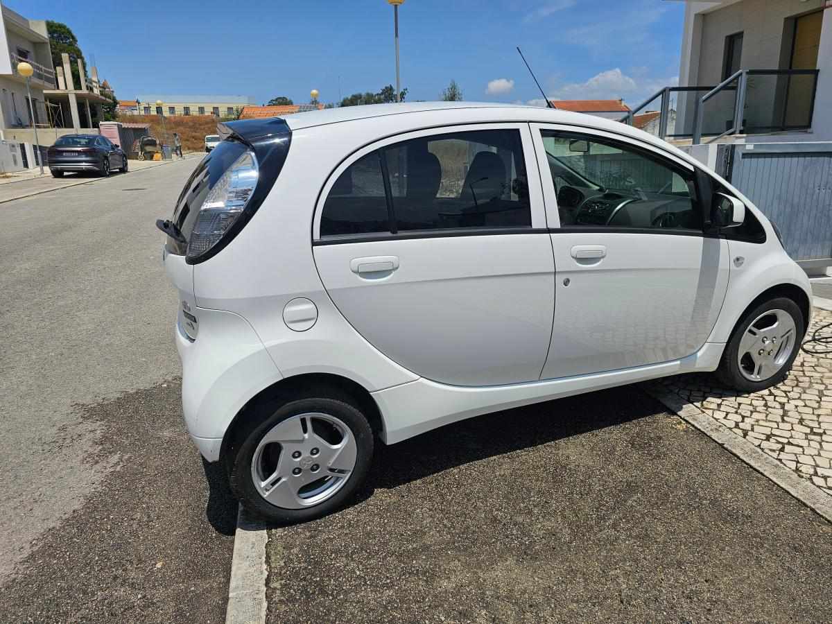 mitsubishi-i-16-kwh-2017-eletrico