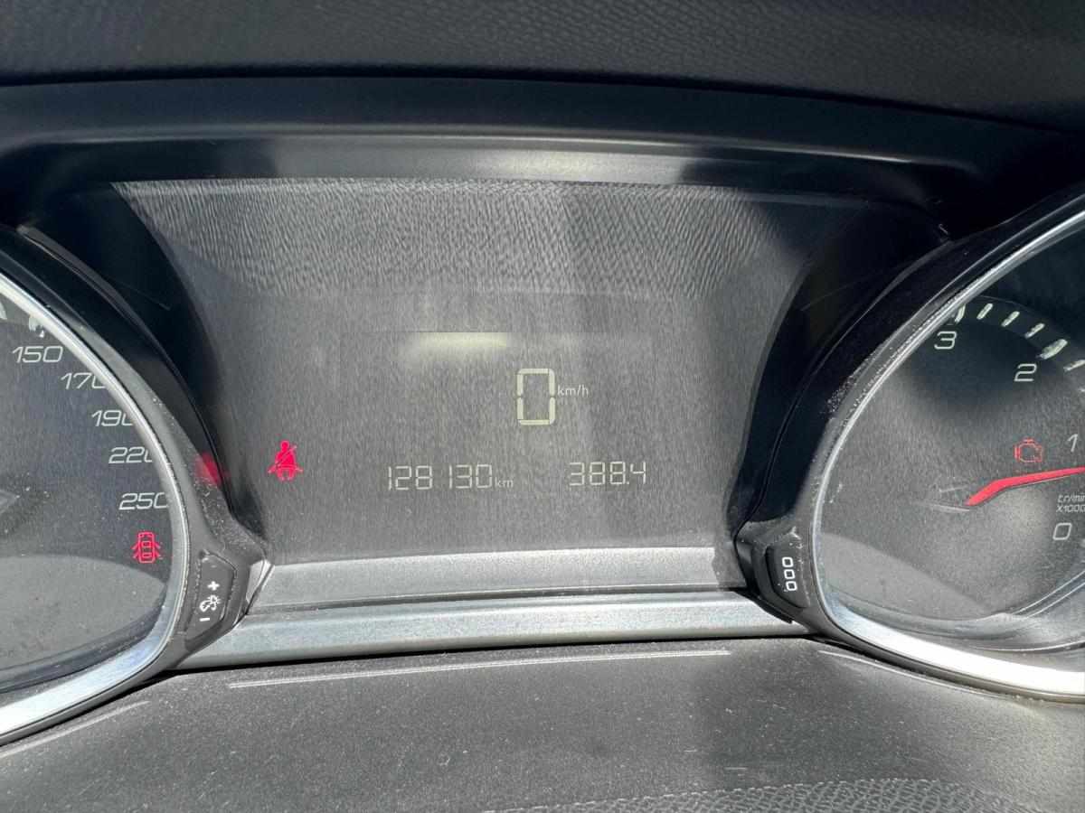 peugeot-308-1-5-bluehdi-2019-diesel-1499cc