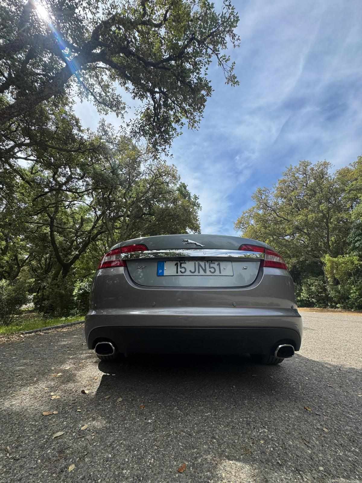 jaguar-xf-3-0-v6-2010-diesel-2993cc