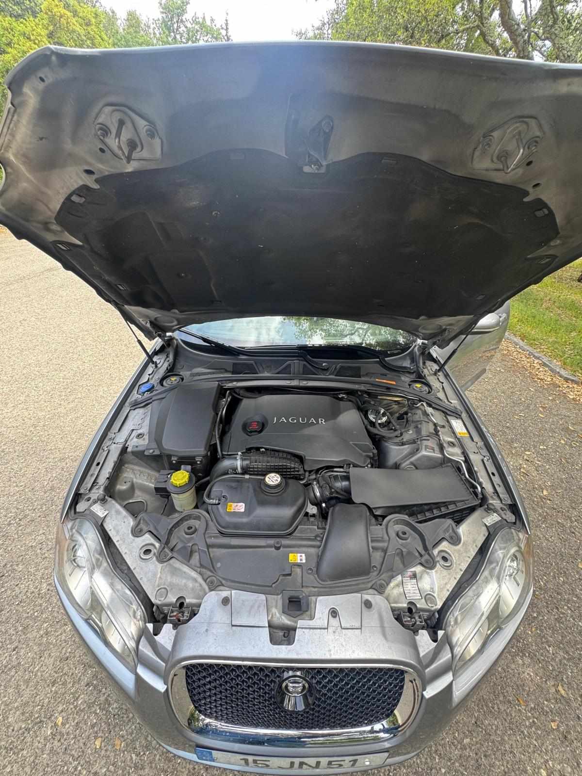 jaguar-xf-3-0-v6-2010-diesel-2993cc