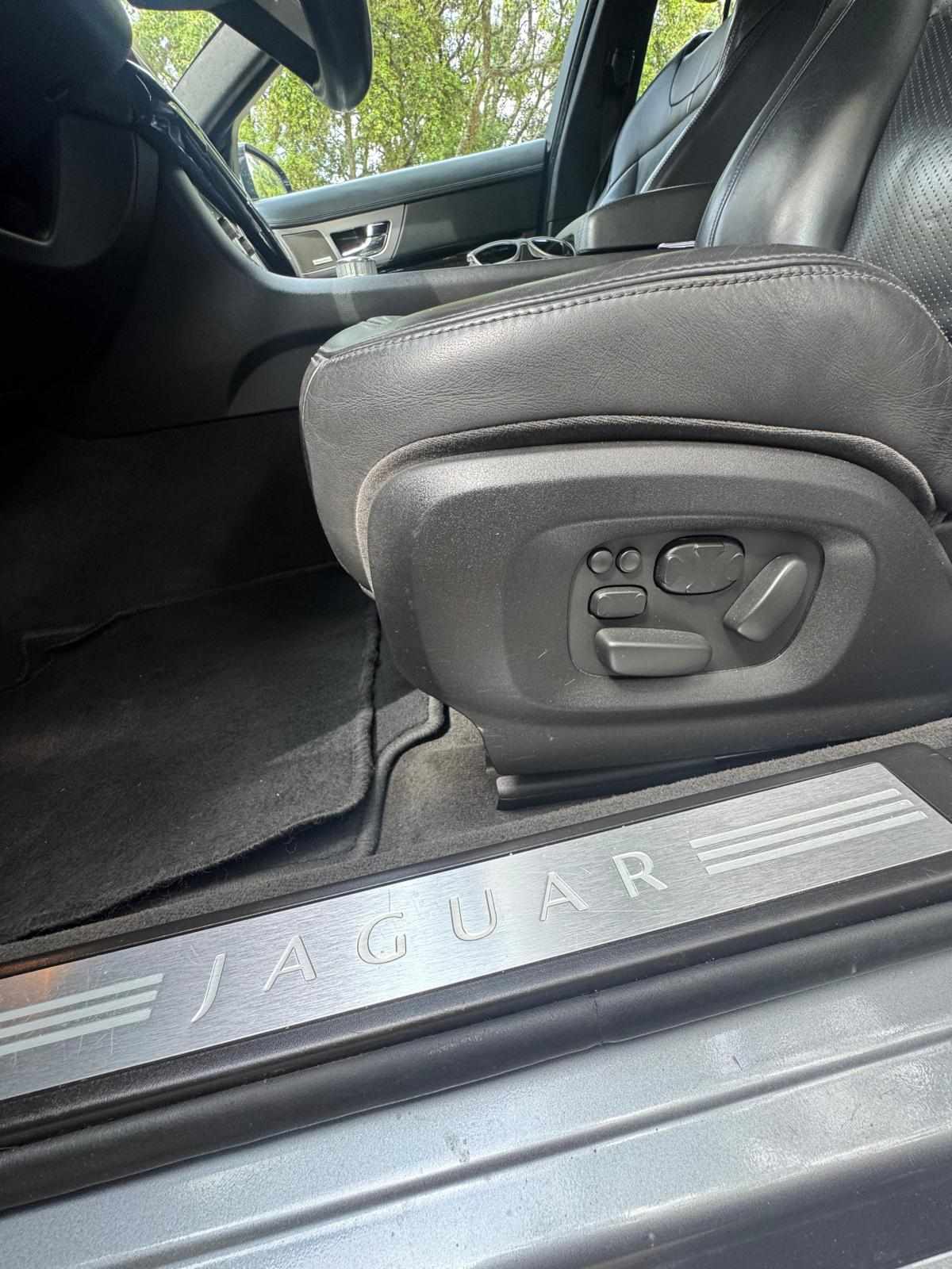 jaguar-xf-3-0-v6-2010-diesel-2993cc