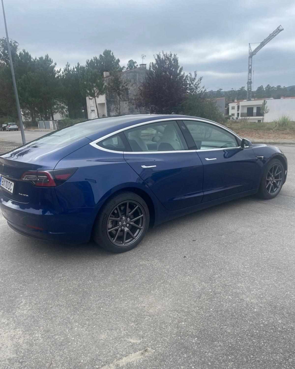 tesla-model-3-long-range-awd-2020-eletrico
