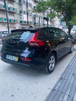 volvo-v40-d2-2018-diesel-1969cc