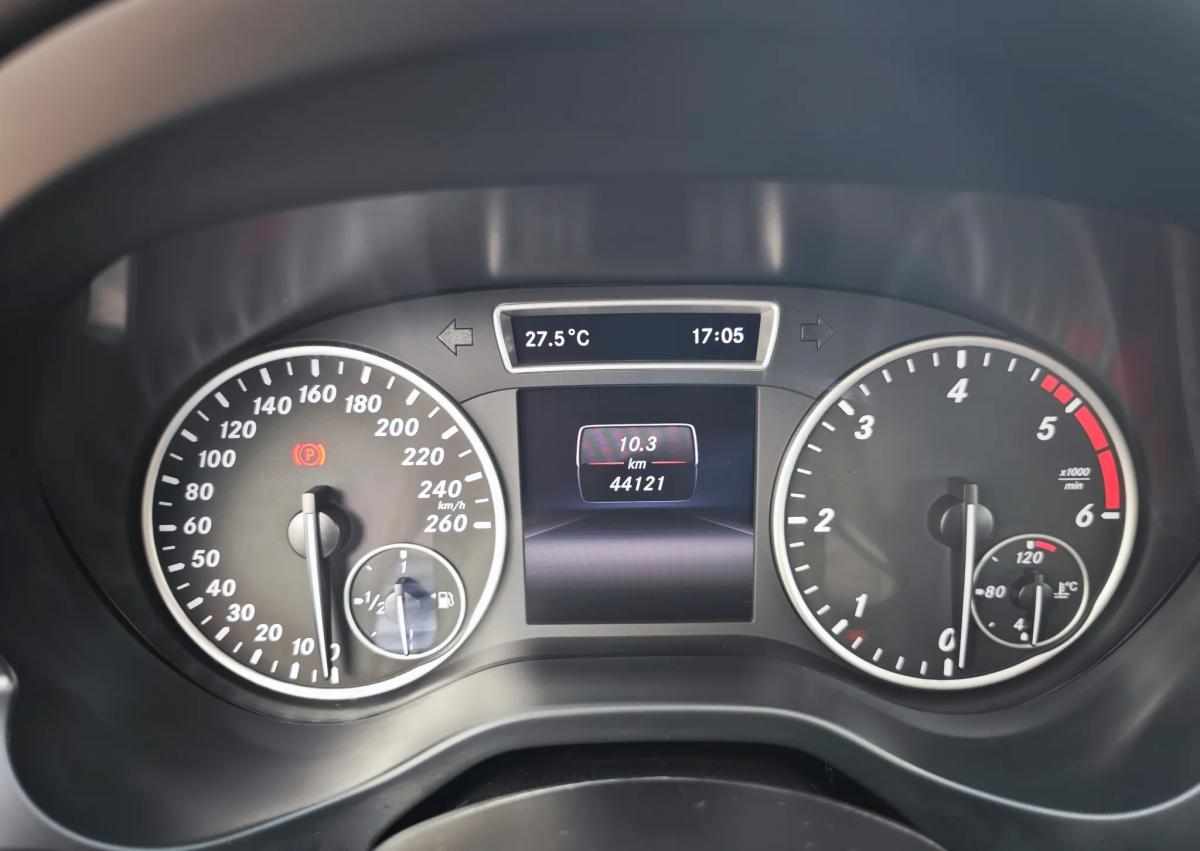 mercedes-benz-classe-a-a-160-cdi-2014-diesel-1461cc
