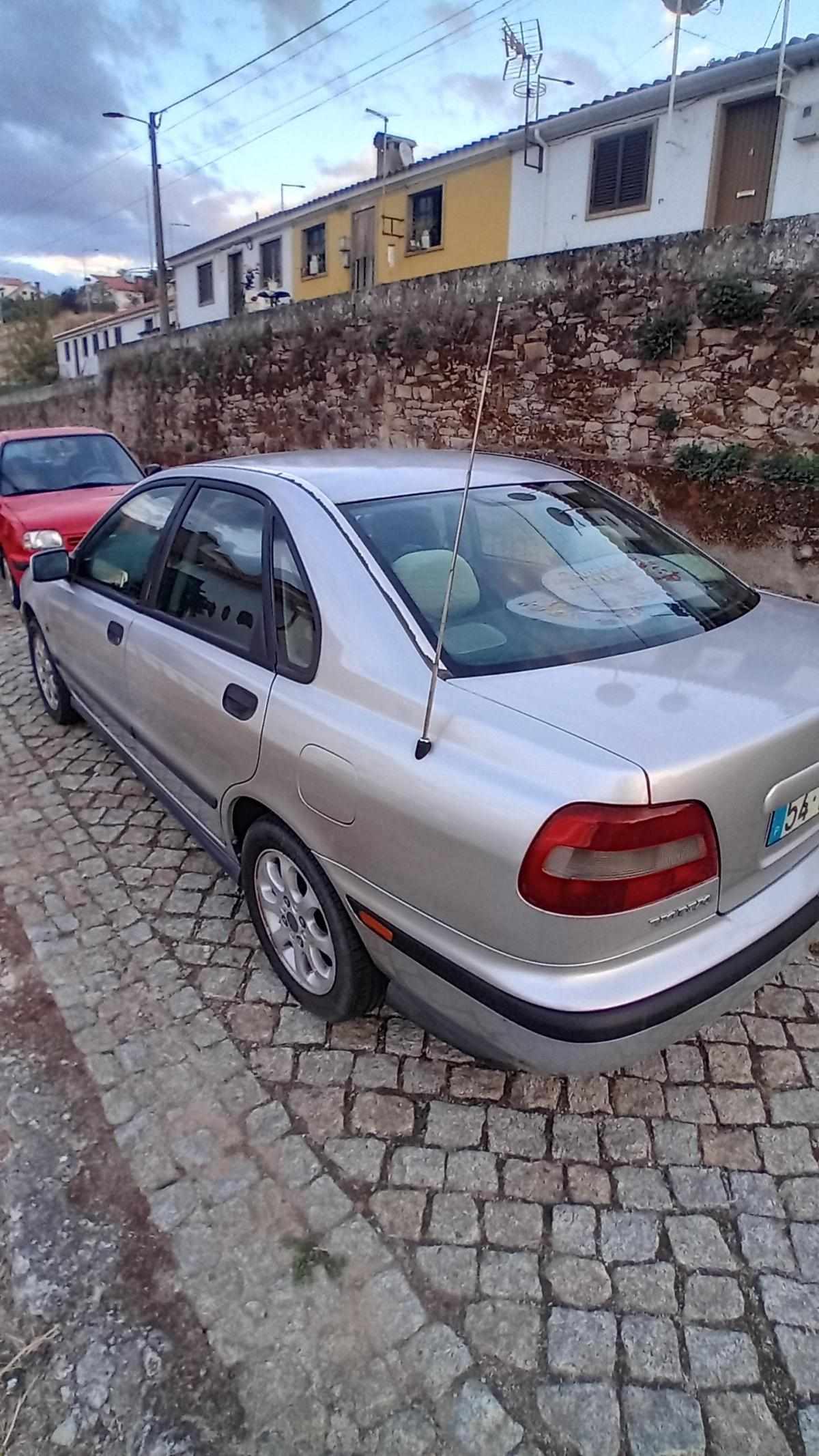 volvo-s40-1-6-2000-gasolina-1587cc
