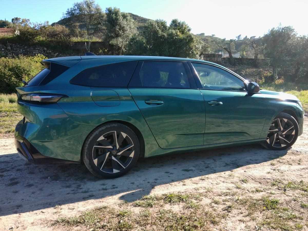 peugeot-308-1-2-e-thp-2022-gasolina-1199cc