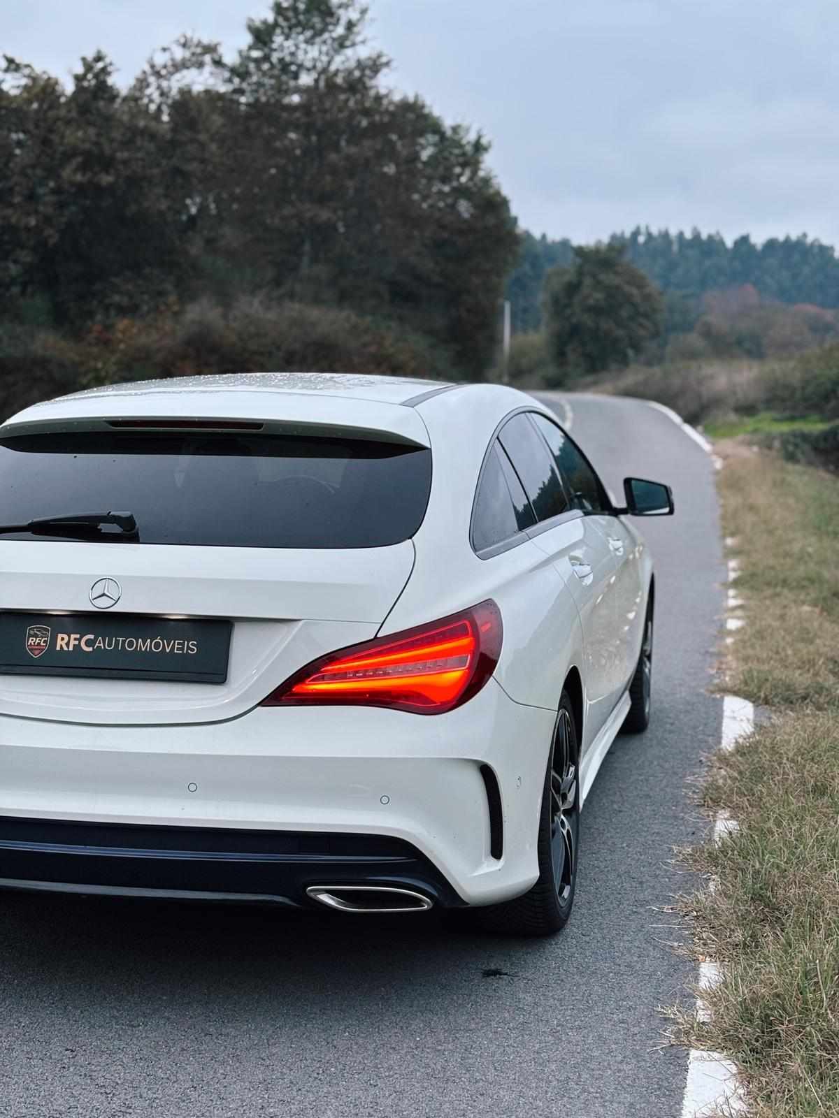 mercedes-benz-cla-220-d-shooting-brake-2016-diesel-2143cc