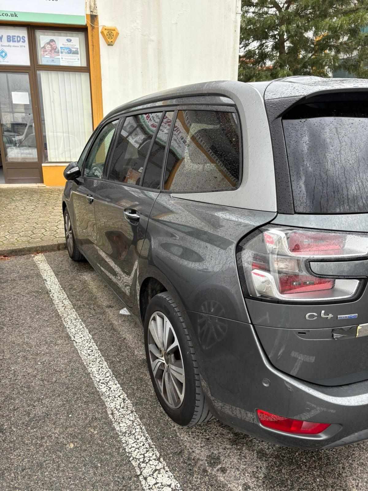 citroen-c4-grand-picasso-2-0-bluehdi-2015-diesel-1997cc