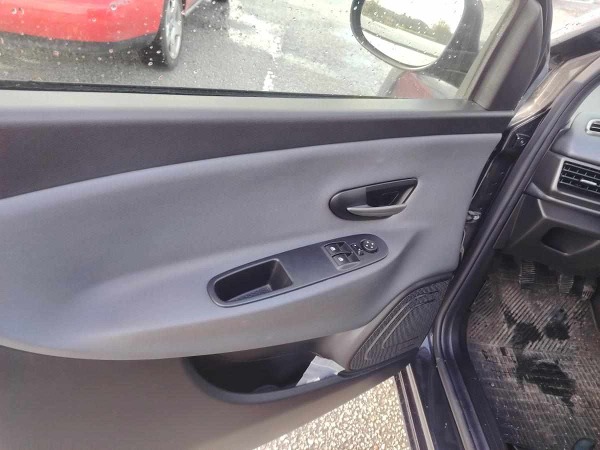 lancia-ypsilon-1-2-2016-gasolina-1242cc