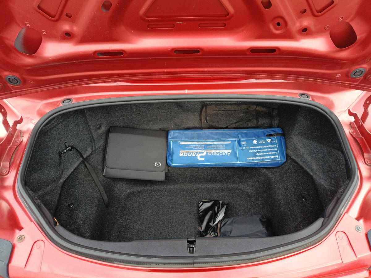 mazda-mx-5-1-5-skyactiv-g-2015-gasolina-1496cc