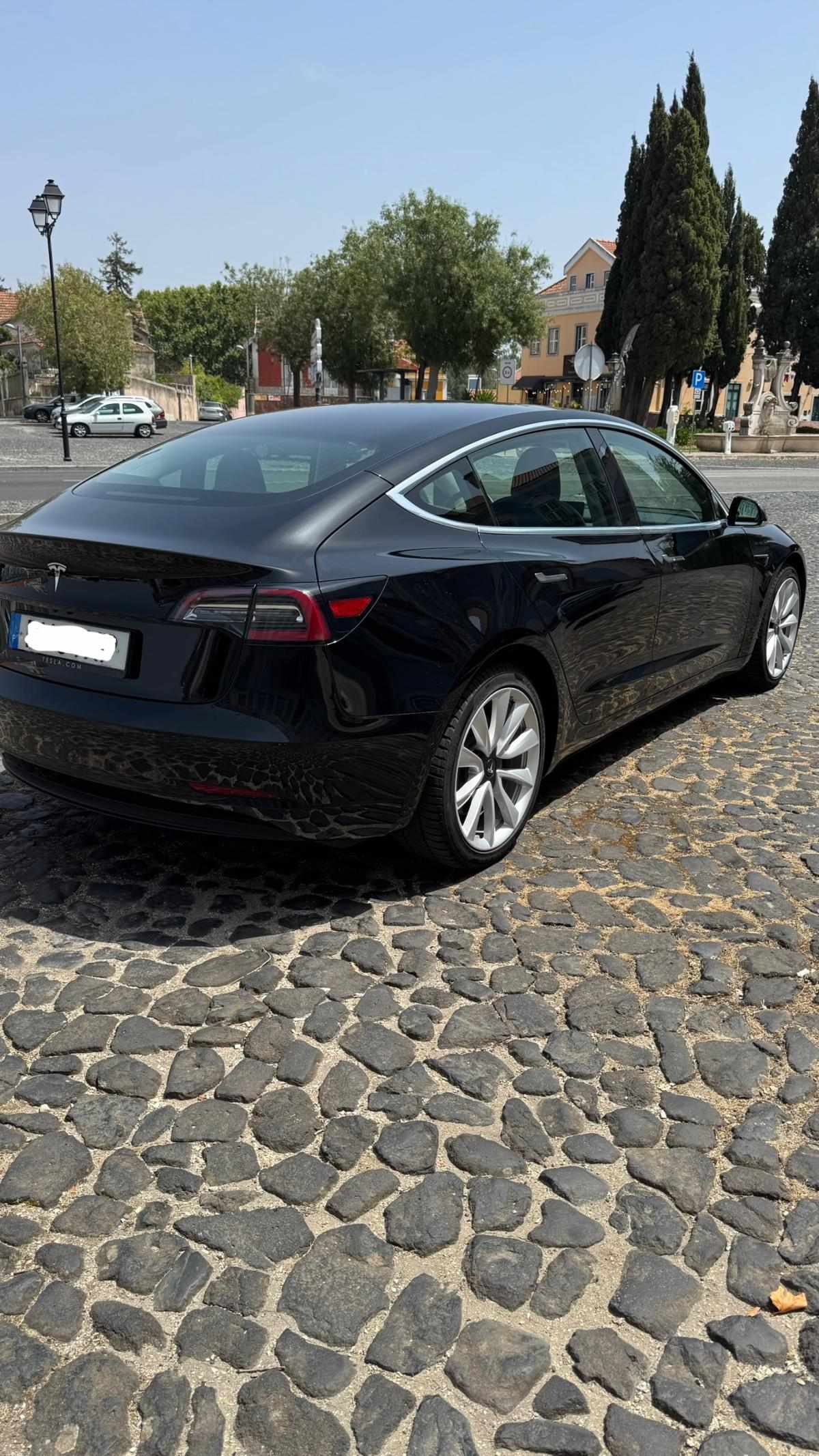tesla-model-3-standard-range-2019-eletrico