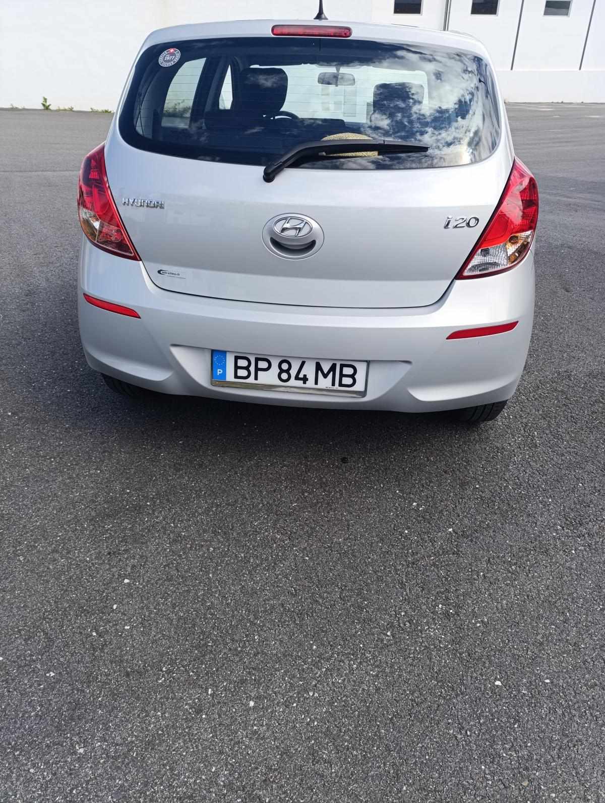hyundai-i20-1-2-2014-gasolina-1248cc