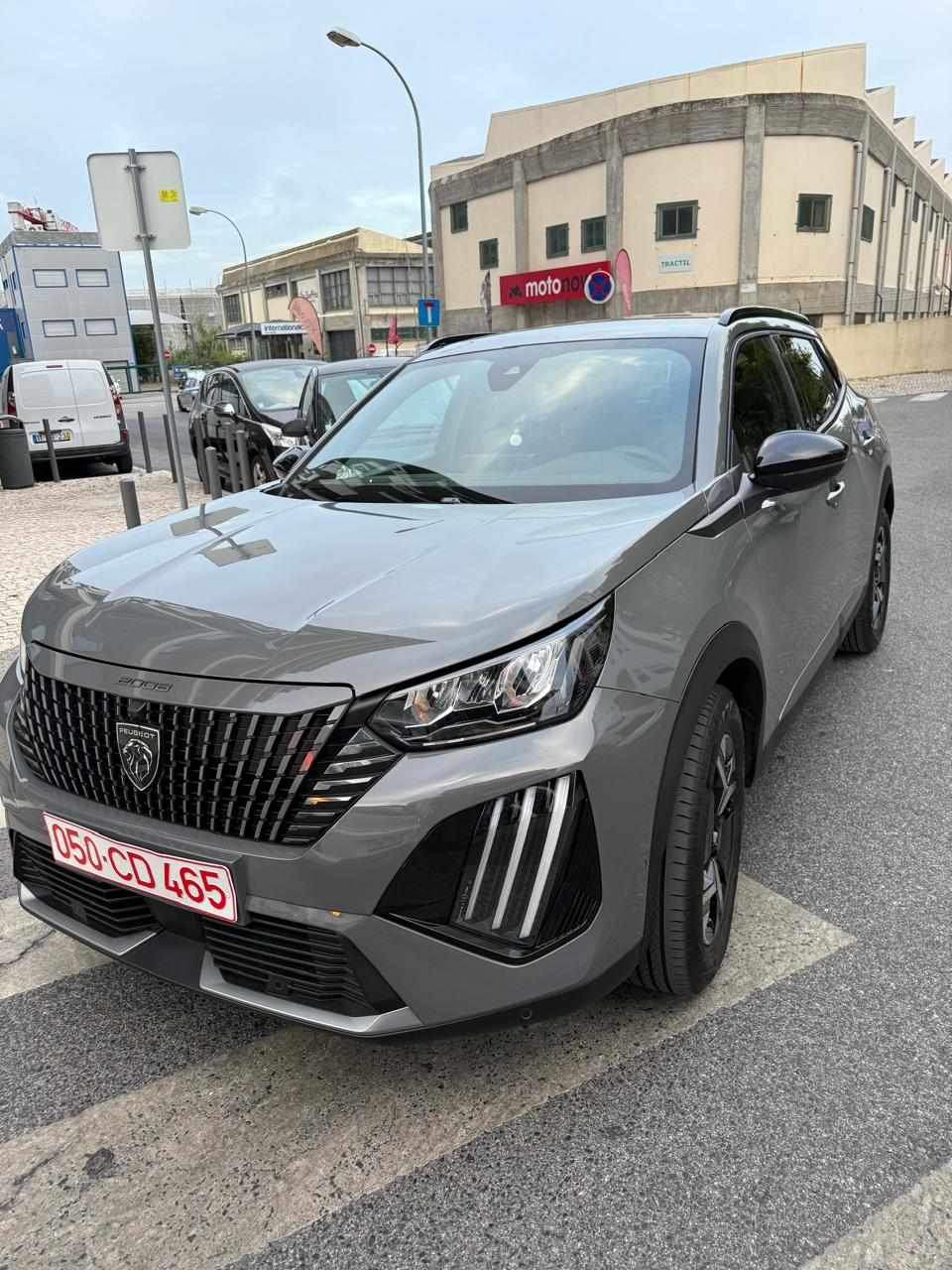 peugeot-2008-1-2-puretech-2024-gasolina-1199cc