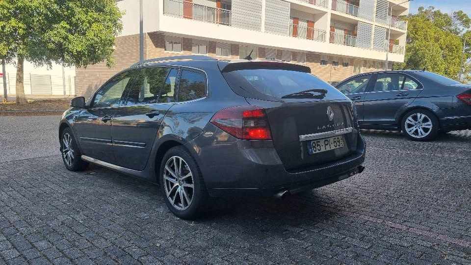 renault-laguna-1-5-dci-eco2-2010-diesel-1461cc