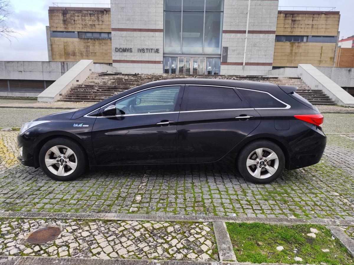 hyundai-i40-1-7-crdi-2012-diesel-1685cc