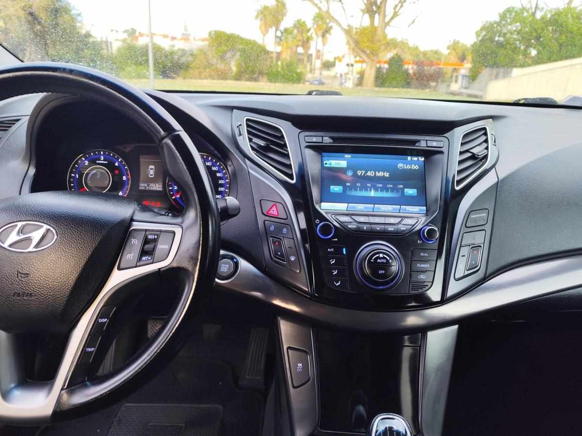 hyundai-i40-1-7-crdi-2012-diesel-1685cc
