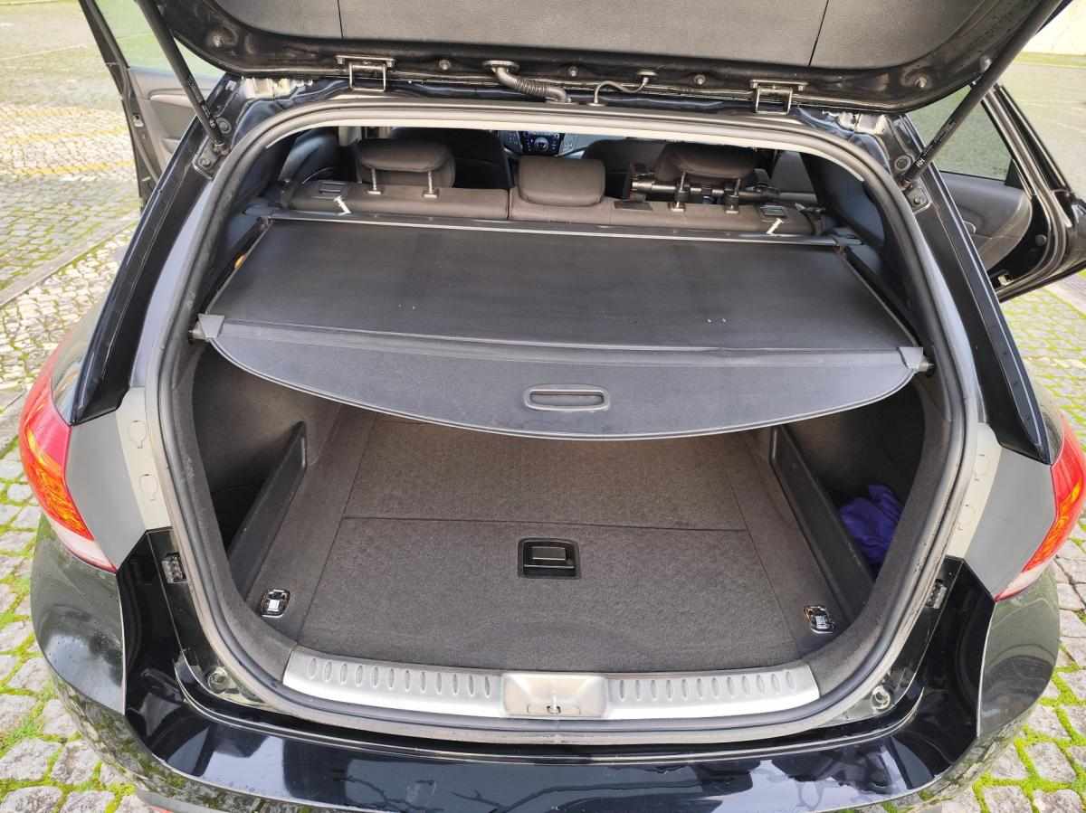 hyundai-i40-1-7-crdi-2012-diesel-1685cc