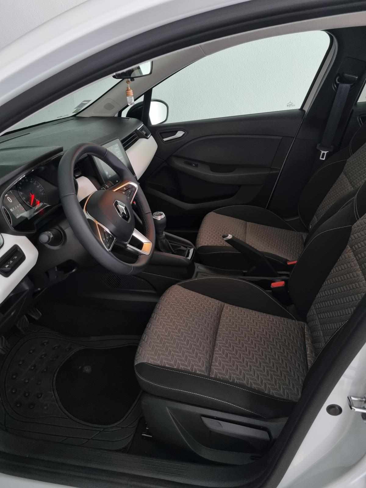 renault-clio-1-0-tce-2023-gasolina-999cc
