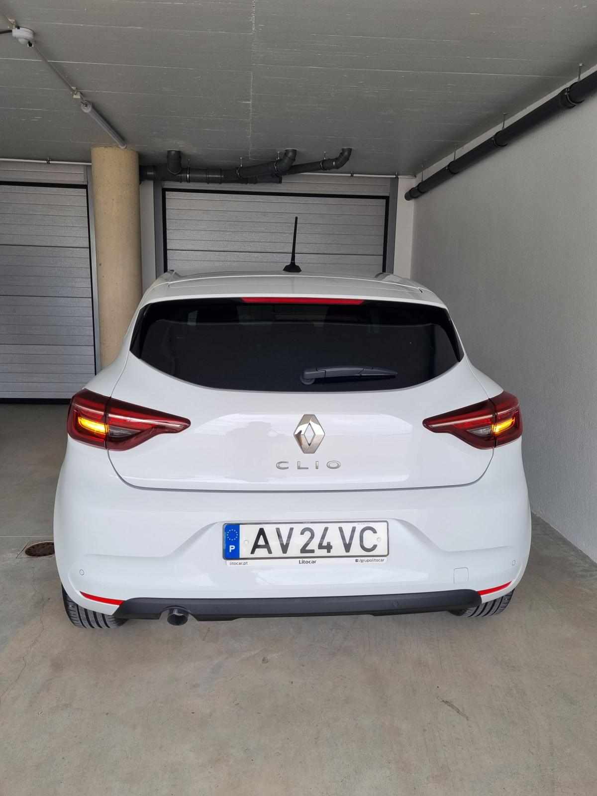 renault-clio-1-0-tce-2023-gasolina-999cc