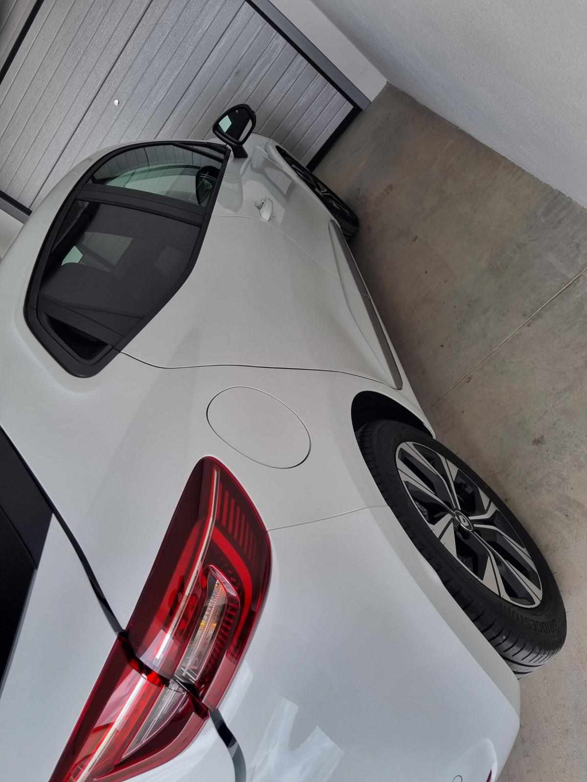 renault-clio-1-0-tce-2023-gasolina-999cc