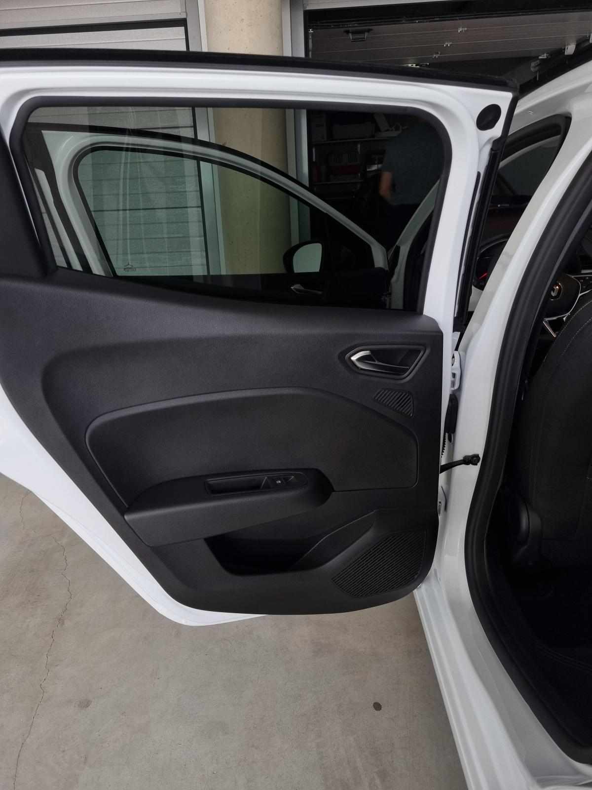 renault-clio-1-0-tce-2023-gasolina-999cc