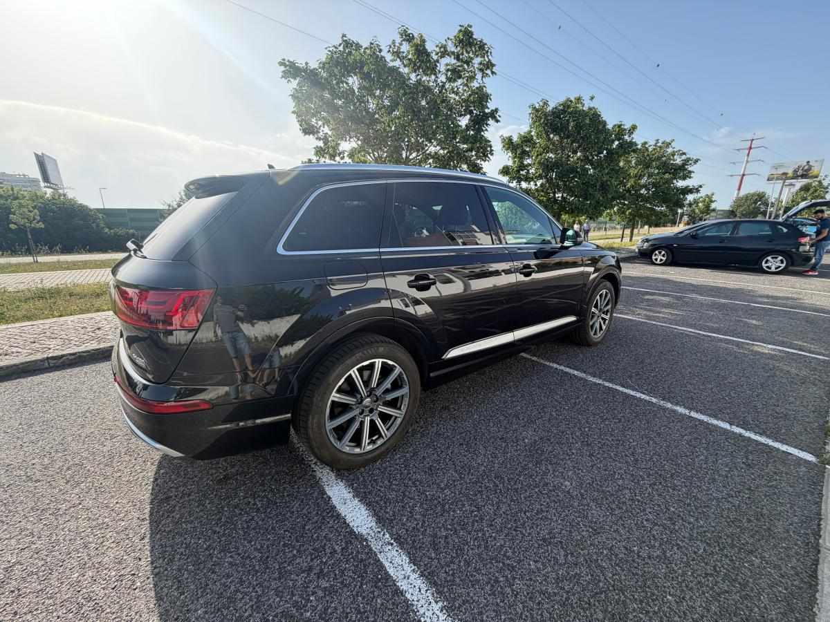 audi-q7-e-tron-3-0-tdi-v6-quattro-2018-diesel-2967cc