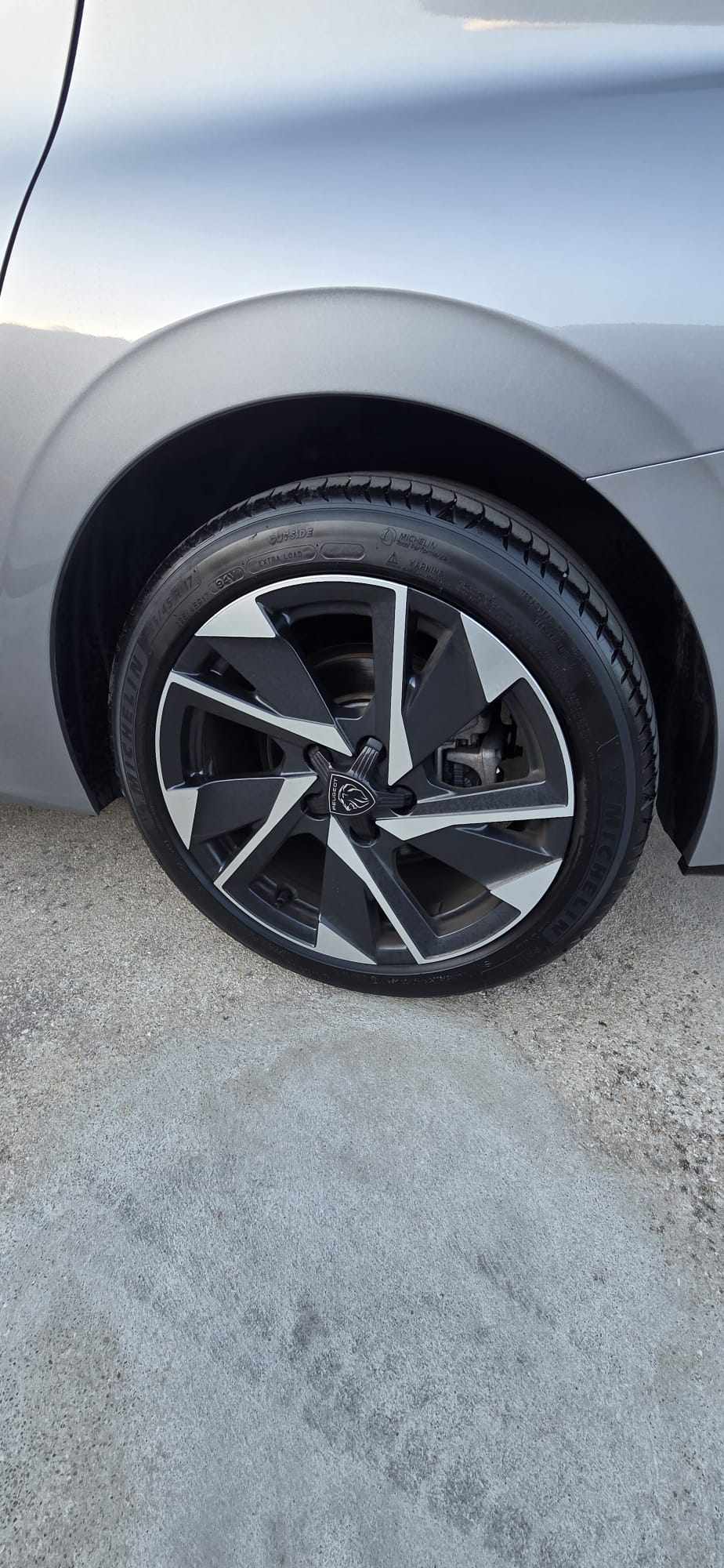 peugeot-308-1-2-puretech-2024-gasolina-1199cc