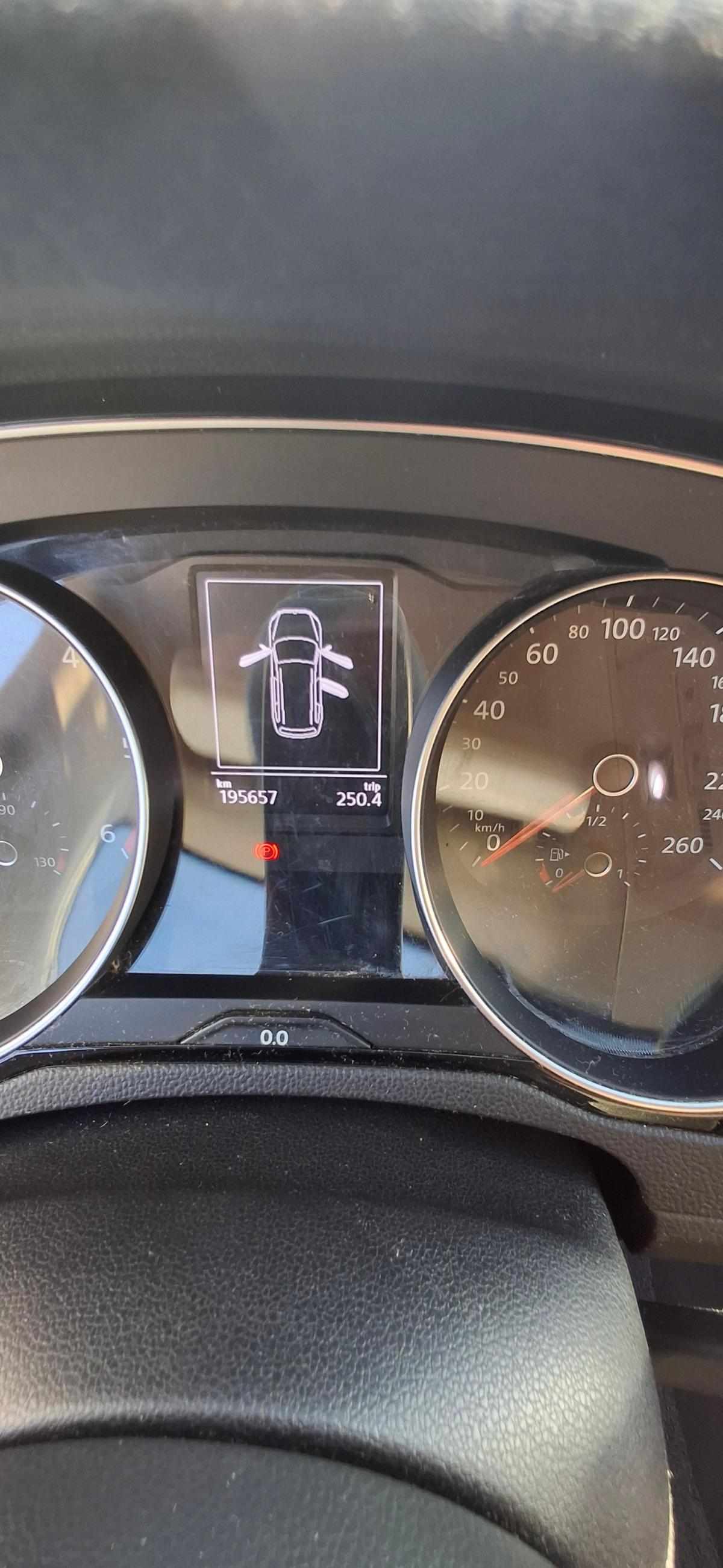volkswagen-passat-2-0-tdi-bluemotion-2018-diesel-1968cc