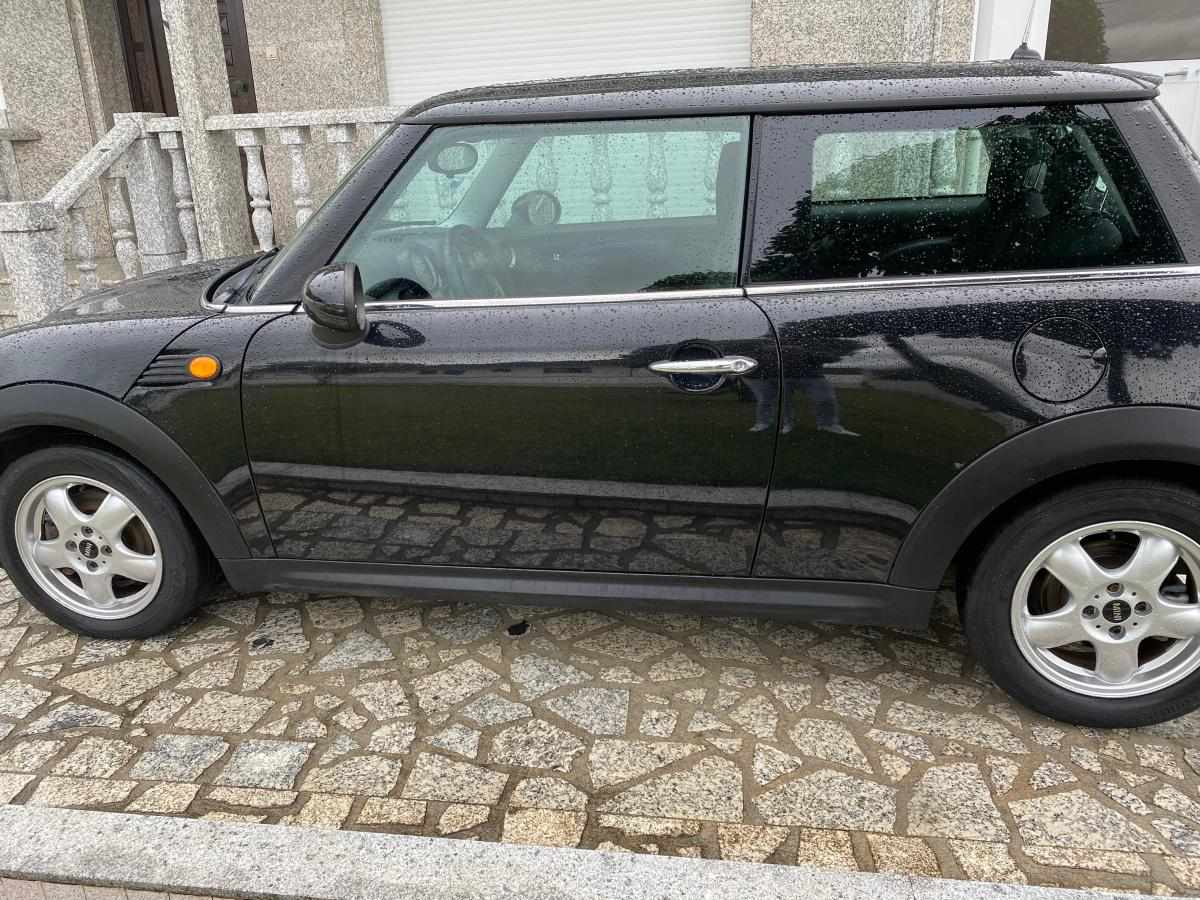 mini-hatch-d-2-0-2010-diesel-1560cc