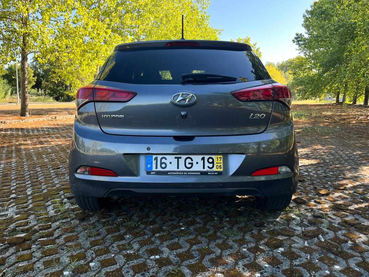 hyundai-i20-1-1-75cv-2017-diesel-1120cc