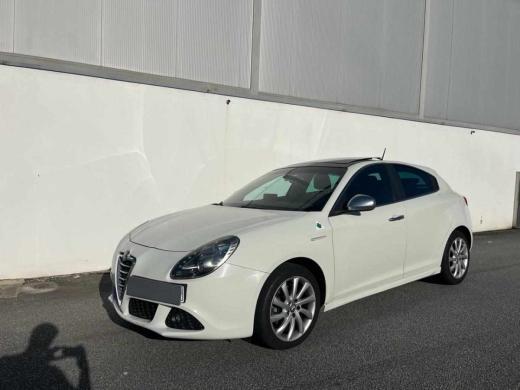 alfa-romeo-giulietta-2-0-jtdm-16v-2012-diesel-1956cc
