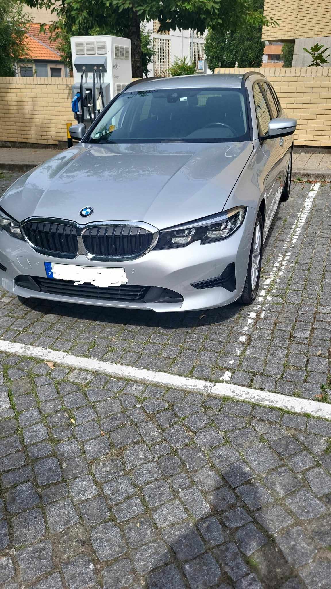 bmw-serie-3-330e-drive-2020-hibrido-1998cc