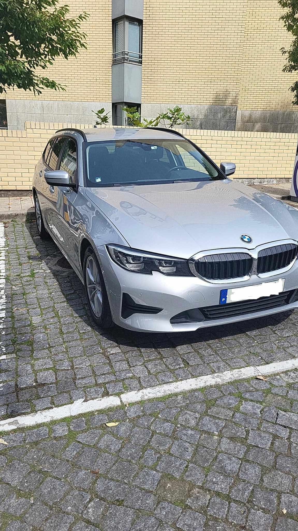 bmw-serie-3-330e-drive-2020-hibrido-1998cc