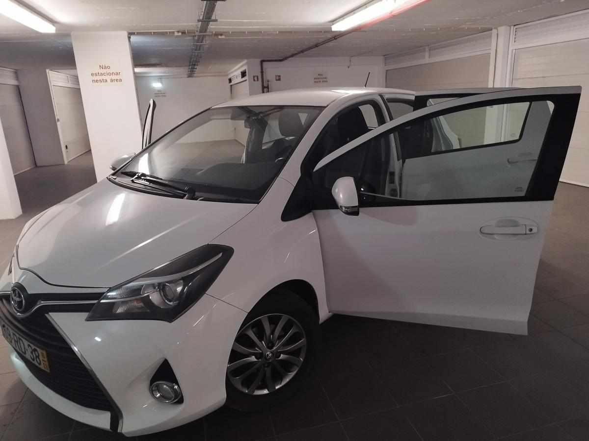 toyota-yaris-1-0-hybrid-2016-gasolina-998cc