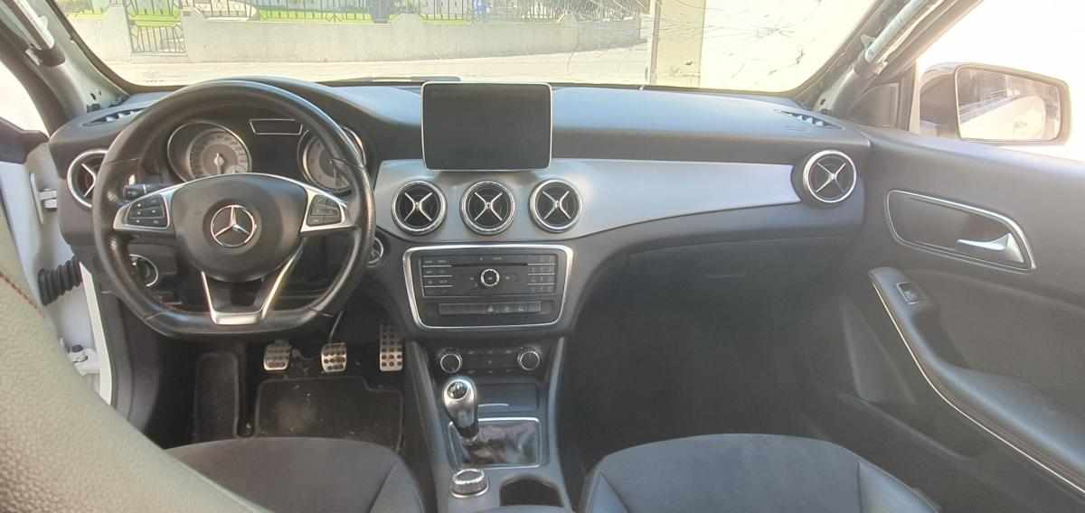mercedes-benz-cla-200-cdi-2015-diesel-2143cc